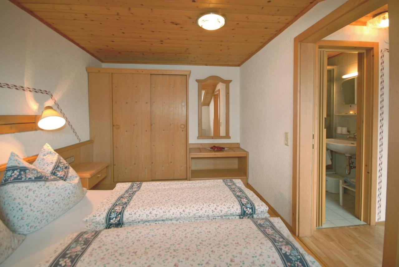 Frühstücks-&Apartmenthaus Maislau Rauris Zimmer foto