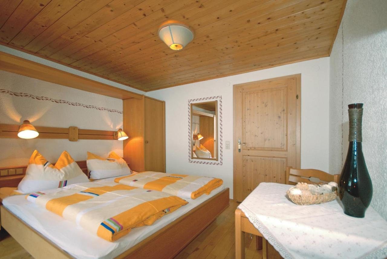Frühstücks-&Apartmenthaus Maislau Rauris Zimmer foto
