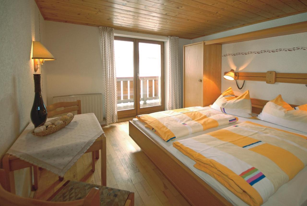 Frühstücks-&Apartmenthaus Maislau Rauris Zimmer foto