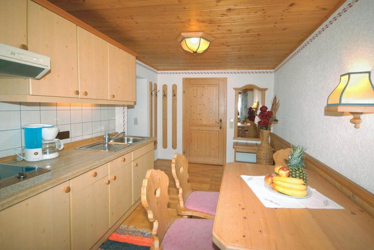 Frühstücks-&Apartmenthaus Maislau Rauris Zimmer foto