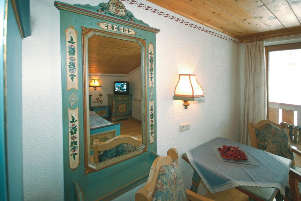 Frühstücks-&Apartmenthaus Maislau Rauris Zimmer foto